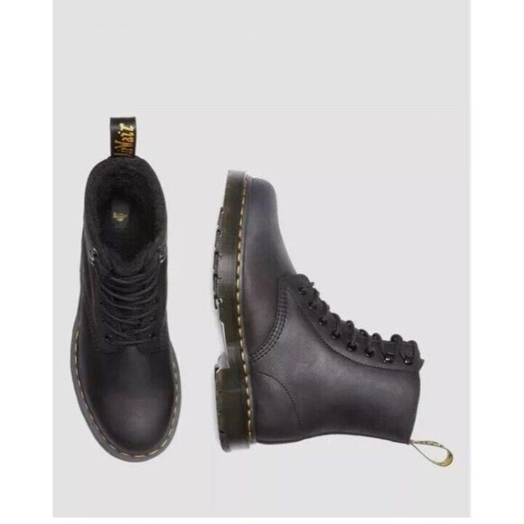 Doc Martens Size 5 1460 Wintergrip Outlaw Leather Lace Up Boots New With Tags - Picture 1 of 6